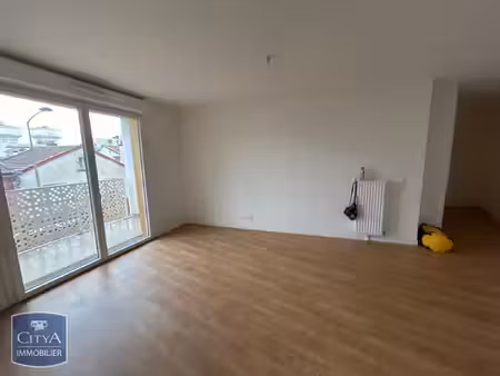 location appartement 3 pièces 61m² noisy le sec 93130