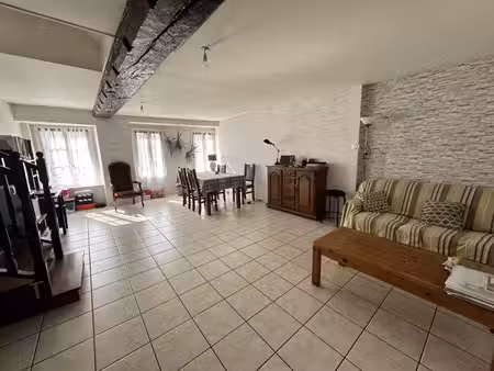 location appartement 5 pièces 122m² clecy 14570