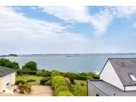 maison en pierre de 7 pièces principales