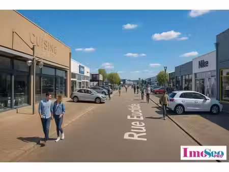 location local commercial