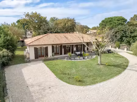 138 m² pour imaginer votre prochain lieu de vie à la teste