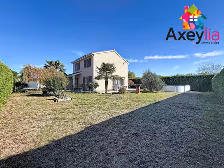 a vendre - montrond les bains - maison familiale 3 chambres avec garage  terrain et piscin