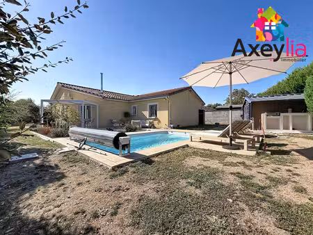 a vendre - mably - maison de plain-pied avec 3 chambres  terrain  pergola et piscine