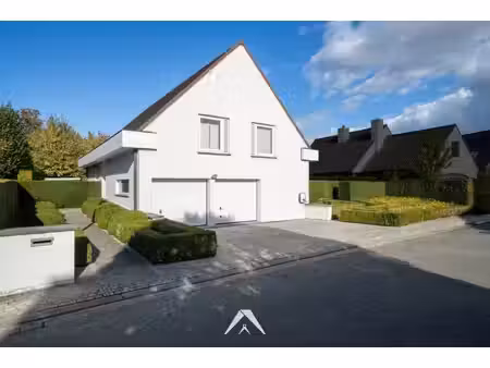 huis te koop in kortrijk met 3 slaapkamers