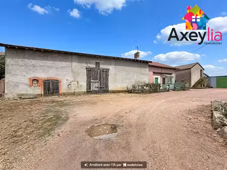 a vendre - changy - propriété avec maison d'habitation à rénover  dépendances diverses et 