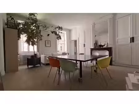 vente locaux professionnels 5 pièces 101.75 m² à avignon (84000)  300 000 €