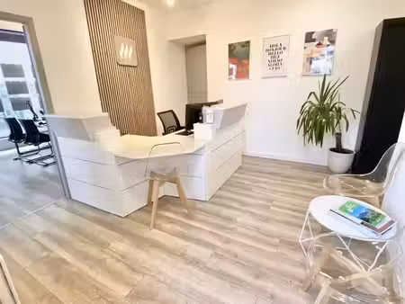 vente locaux professionnels 108 m² à la roche-sur-foron (74800)  365 000 €