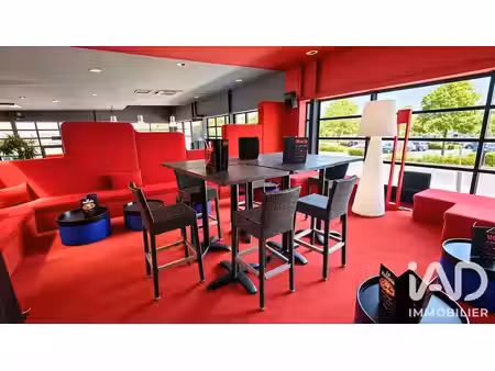vente locaux professionnels 0 pièces 1000 m² à bourges (18000)  699 920 €