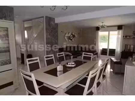 vente maison 7 pièces 165 m² à châtillon-guyotte (25640)  369 000 €