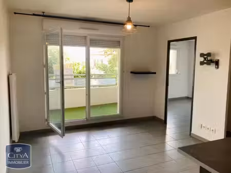 location appartement 2 pièces 37m² la seyne sur mer 83500