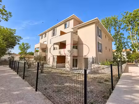 location appartement 2 pièces 39.68 m² à pélissanne (13330)  720 €