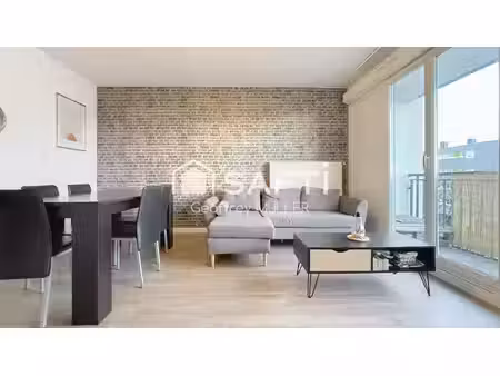 appartement 4 pièces 80m² à vannes