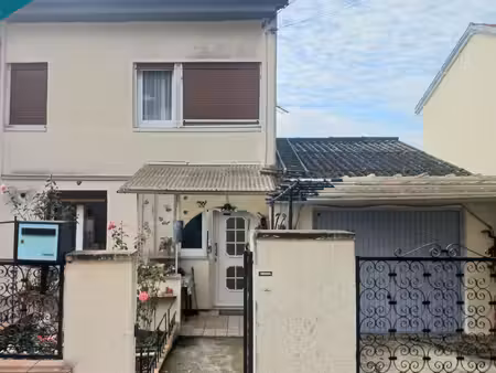 chavigny - maison dans quartier résidentiel  4 pièces  3 chambres.