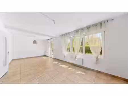 vieux longuenesse