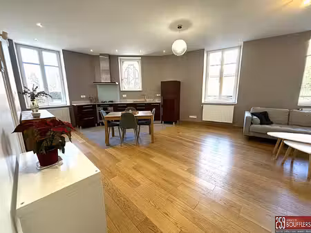 appartement meublé avec salle de sport et cuisine d'ete / na