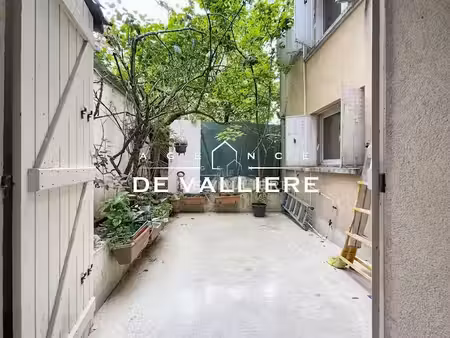 vente locaux professionnels 6 pièces 146 m² à puteaux (92800)  1 196 000 €
