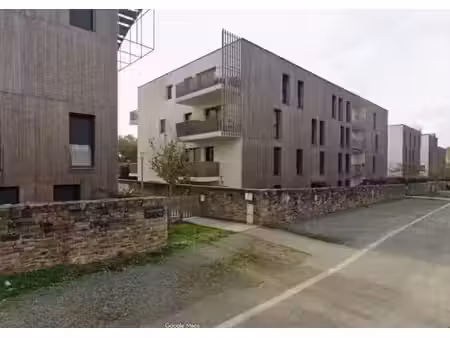 nantes saint-joseph : l’essentiel au pied de l’immeuble  la nature depuis les chambres