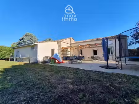 vente maison 5 pièces 144 m² à garat (16410)  232 000 €