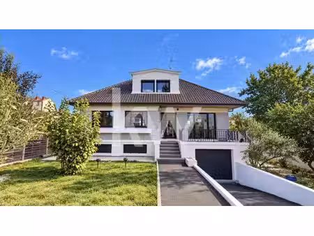 à vendre - maison ancienne  4 pièces située à montmorency (95160)