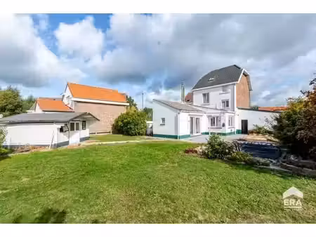 maison 2 chambres (4 possible) avec jardin à ternat