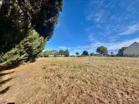 vente terrain à sion-les-mines (44590) : à vendre / 689m² sion-les-mines
