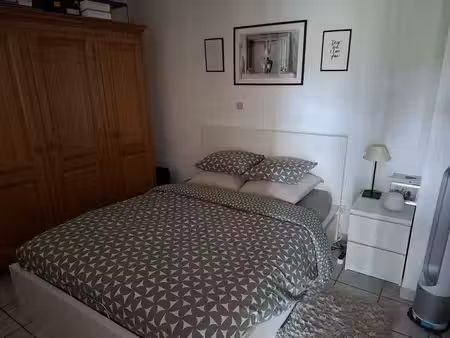 appartement 1 ch. à 5 min à pied de la gare d'arlon