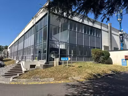 location entrepôt villebon sur yvette 91140 6300m²