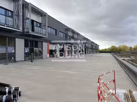 location local d’activités bobigny 93000 350m²