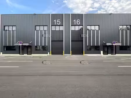 location local d’activités cergy 95800 268m²
