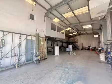 location local d’activités montfermeil 93370 290m²