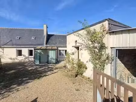 vente maison à beaufort-en-vallee (49250) : à vendre / 84m² beaufort-en-vallee