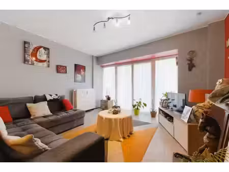 appartement 2 chambres avec balcons - andenne centre