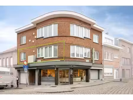 appartement 2 ch de 68m2 à rénover proche d'hermann-debroux