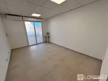 bureaux 16 m² marignane