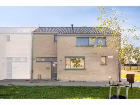 un habitat contemporain  durable et prêt à déménager à poper