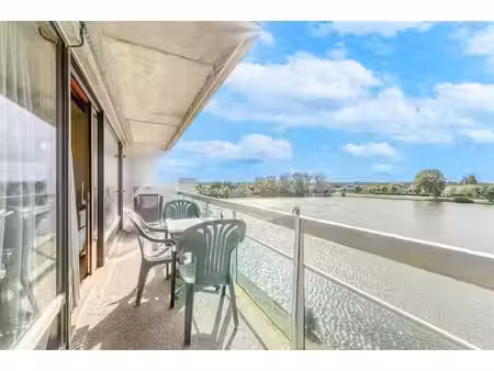 studio au calme avec vue imprenable sur le lac à duinbergen