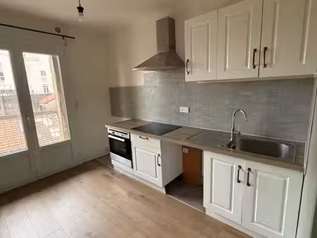 appartement t2 de 45 m² avec loggia