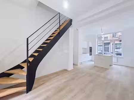 magnifique duplex 2 chambres + terrasse