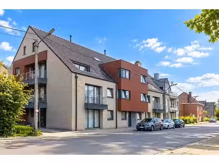 lichtrijk en verzorgd appartement met 2 slaapkamers  terr...