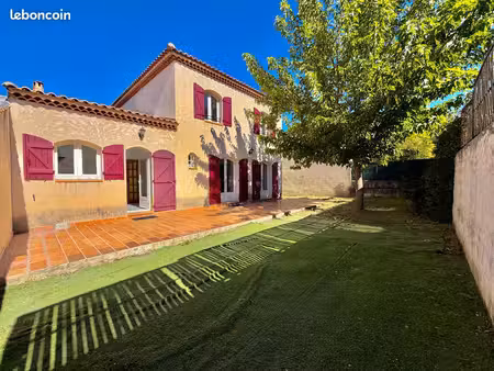 maison 5 pièces 105 m²