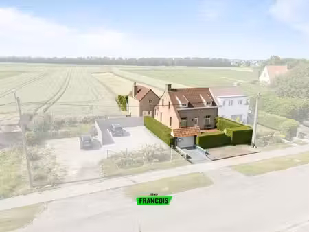 maison unique avec atelier  garage et vue imprenable sur les polders de blankenberge