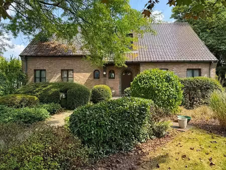 maison spacieuse et ouverte  avec 3 chambres