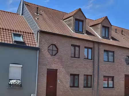 ruime instapklare woning met 4 slaapkamers  garage en zon...
