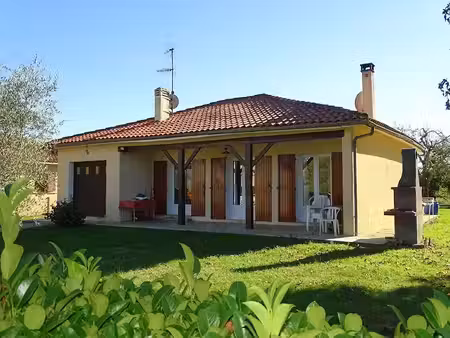 vente maison 5 pièces 82 m² à saint-médard-de-mussidan (24400)  169 500 €