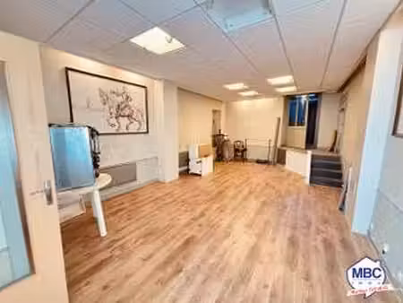 vente bureaux et commerces à beaupréau-en-mauges (49600) : à vendre / 90m² beaupréau-en-ma