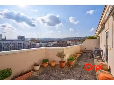 appartement de luxe à vendre dans le quartier perrache-le confluent