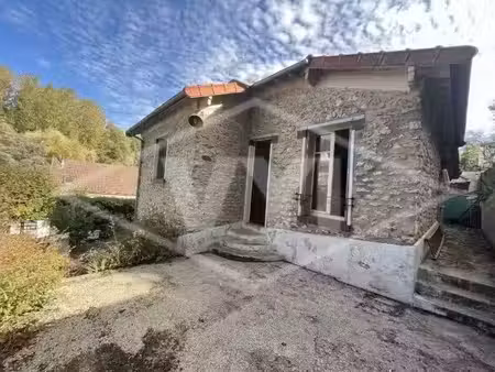 vente maison 4 pièces 65 m² à combs-la-ville (77380)  239 000 €