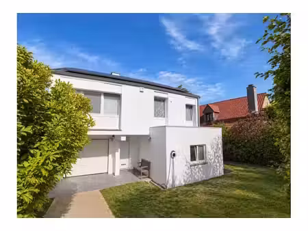 villa à vendre avec garage et terrasse   waterloo (vbe80572)