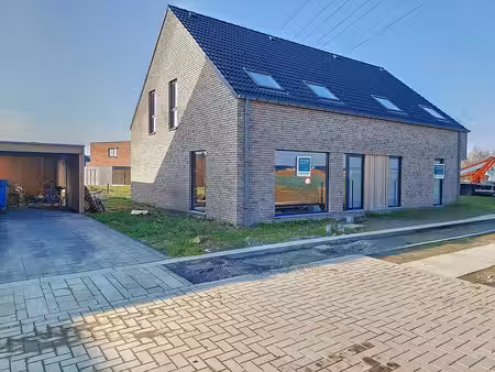 huis te koop in roeselare met 3 slaapkamers