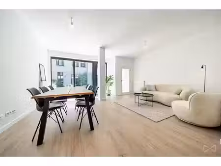 appartement te koop in laken met 2 slaapkamers